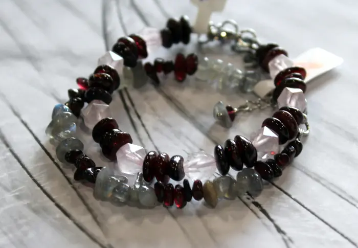 20 - צמיד מגארנט וקווארץ