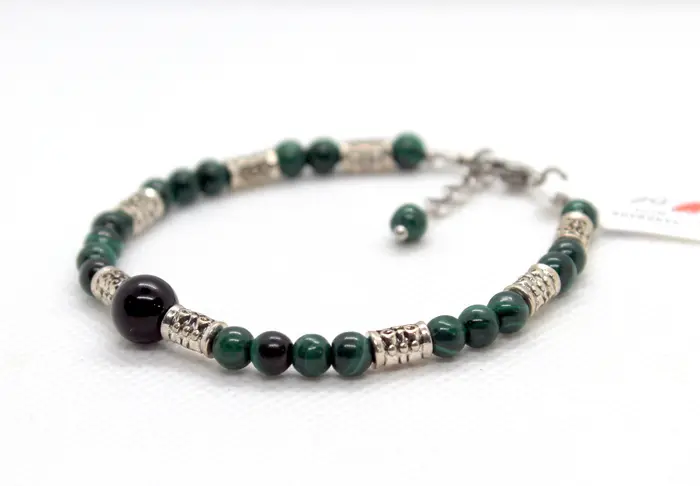 9 - צמיד מאוניקס ומלכיט