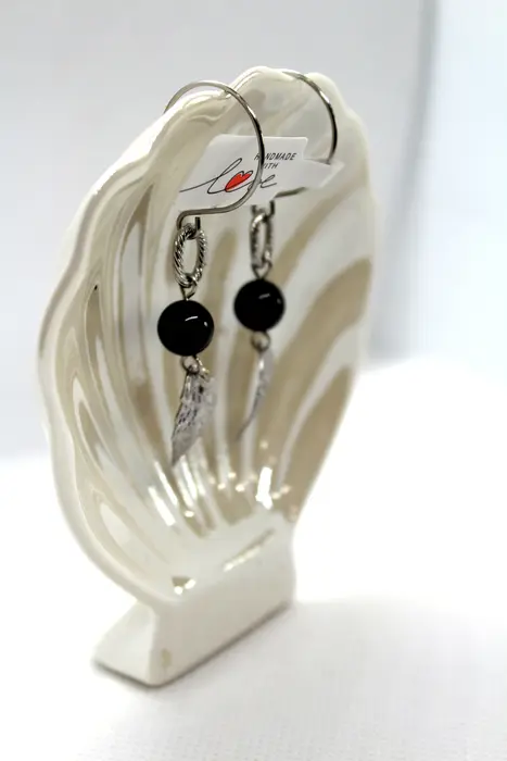 9 - עגילים מאוניקס