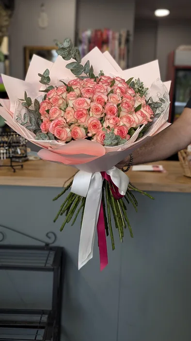 זר של 51 ורדי ג'מילה