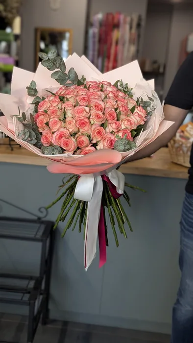 זר של 51 ורדי ג'מילה