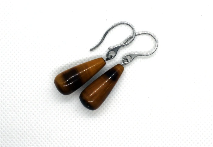 9 - עגילים מאבן עין הנמר